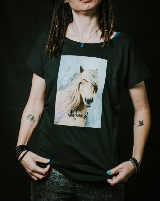 Koszulka damska luźna RATUJ KONIE namalowany konik