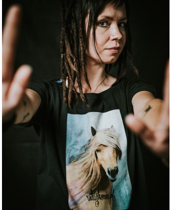 Koszulka damska luźna RATUJ KONIE namalowany konik