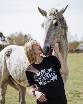 Koszulka Saving animals with Viva